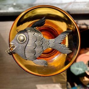 Antiqued Bronze Tone Large Fish Pendant w. Chain Unique Vintage Jewelry